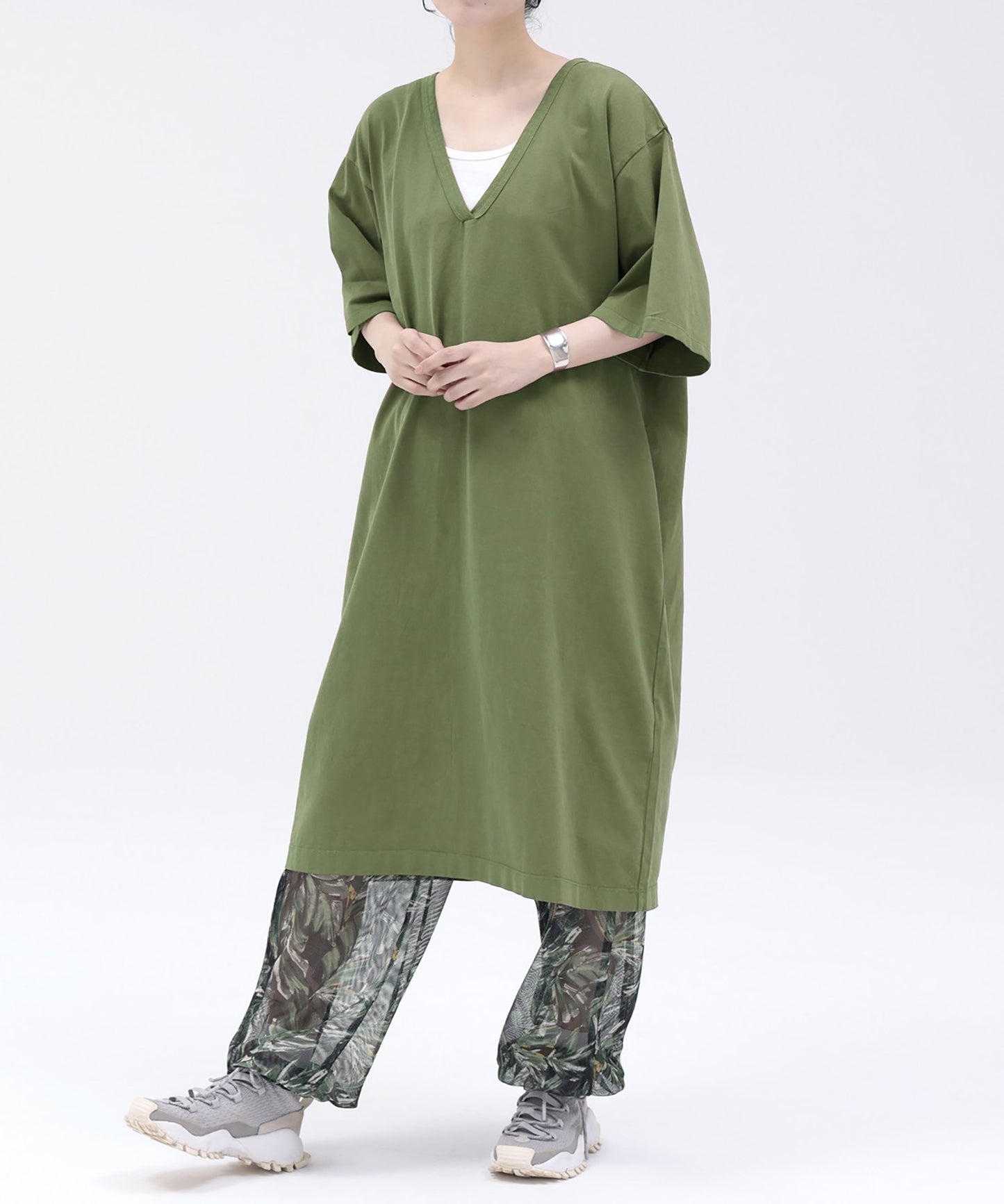 《環境配慮素材》OG GD COTTON V/N SACK DRESS オーガニックコットン 製品染め［155-165cm］