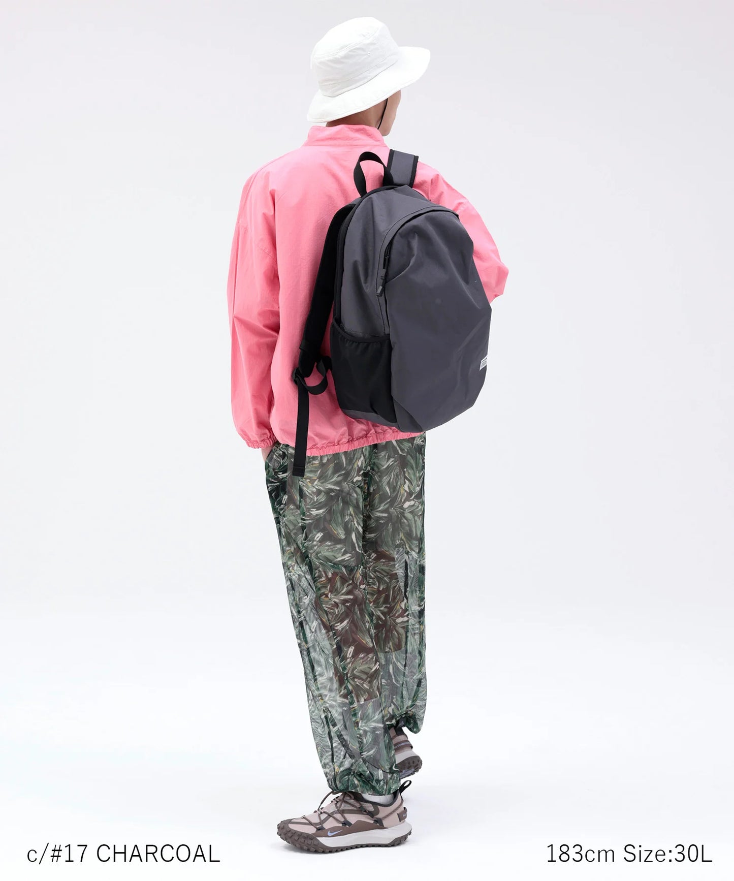 《環保材質》EGG BAG MEGA〈BEIGE〉 容量30L 學校用 休閒用 再生聚酯纖維【年齡8歲至成人】