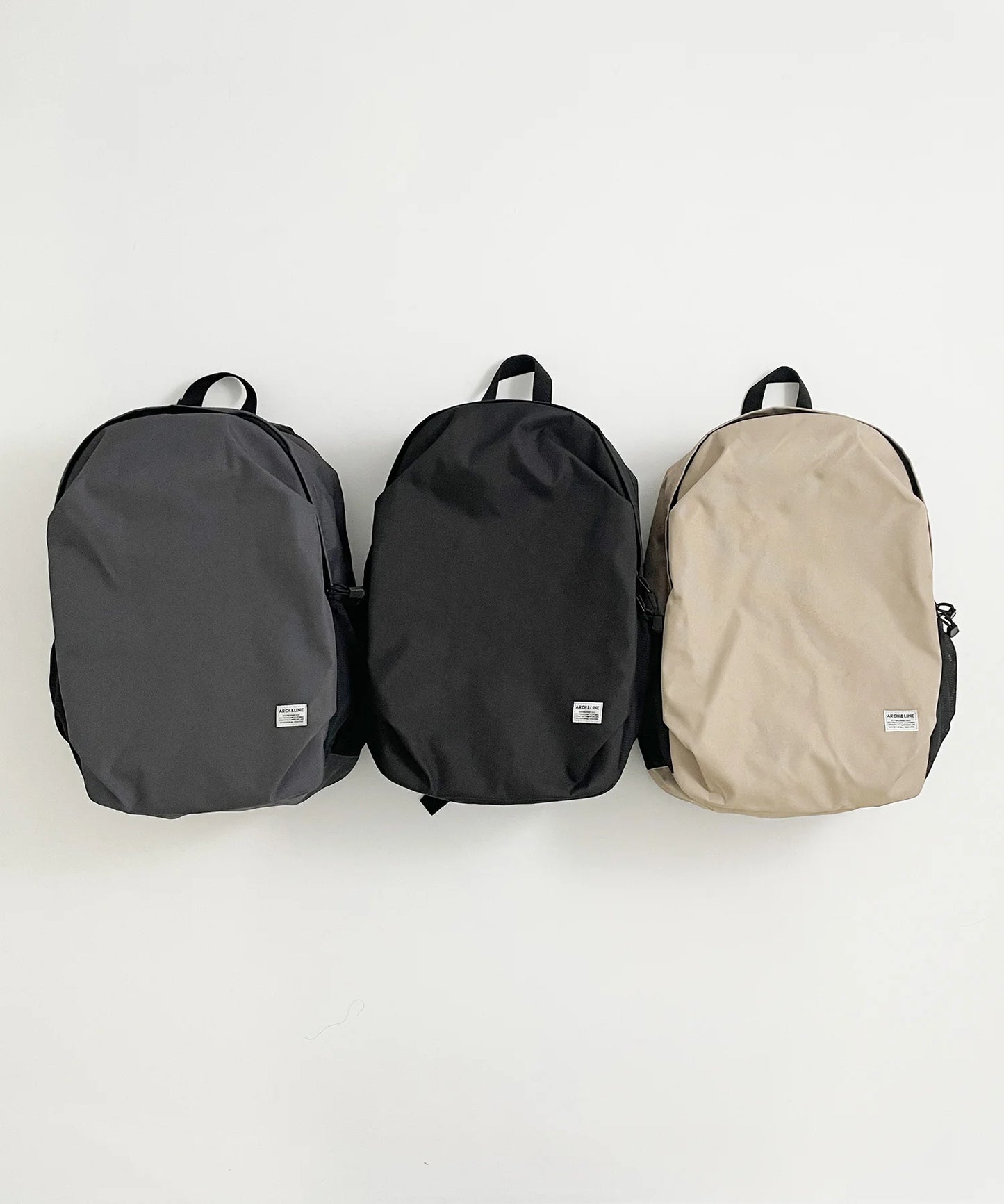 《環保材質》EGG BAG MEGA〈BEIGE〉 容量30L 學校用 休閒用 再生聚酯纖維【年齡8歲至成人】