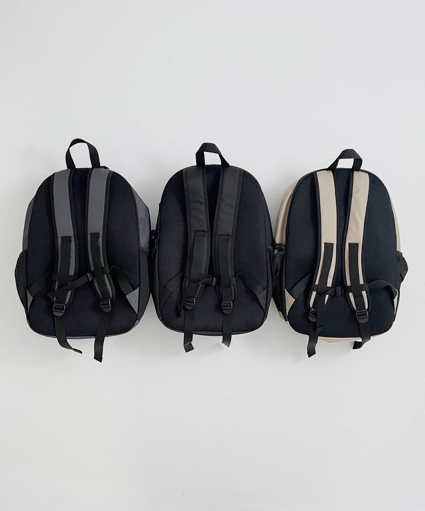 《環保材質》EGG BAG MEGA〈BEIGE〉 容量30L 學校用 休閒用 再生聚酯纖維【年齡8歲至成人】