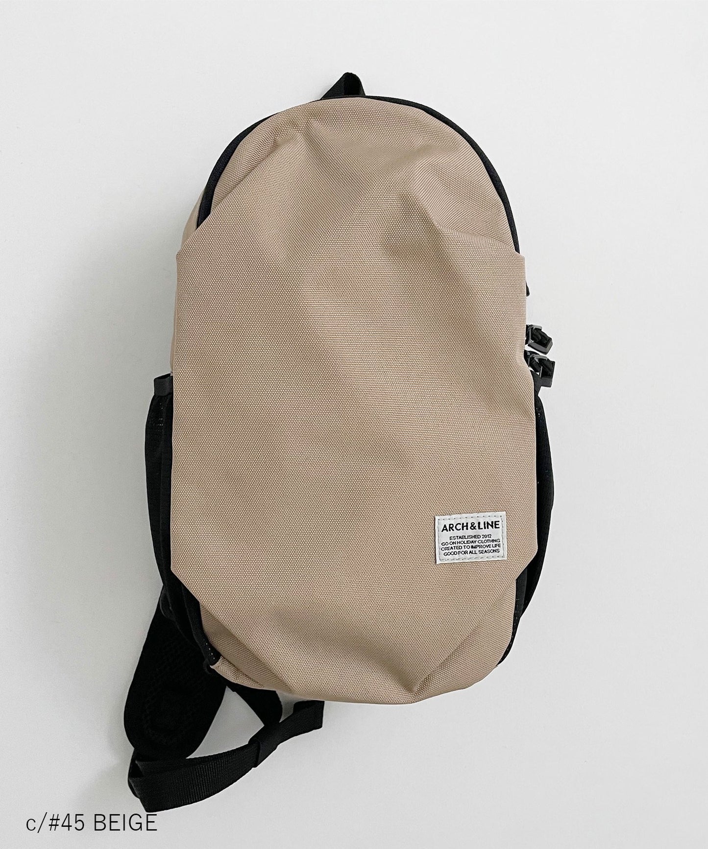 《環保材質》COMPACT DAY BAG〈BEIGE〉 容量 6L 散步休閒 再生聚酯纖維 【年齡4歲至成人】