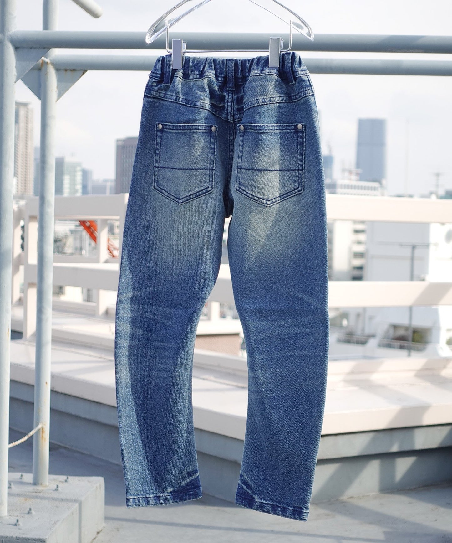 《環境配慮素材》RE DENIM BANANA PANTS ストレッチデニム リサイクルコットン 通年素材［145-175cm］