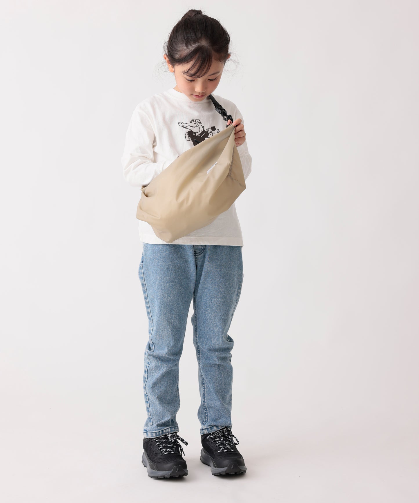 Re: NYLON DAILY BAG 弱撥水 軽量 リサイクルナイロン 親子兼用