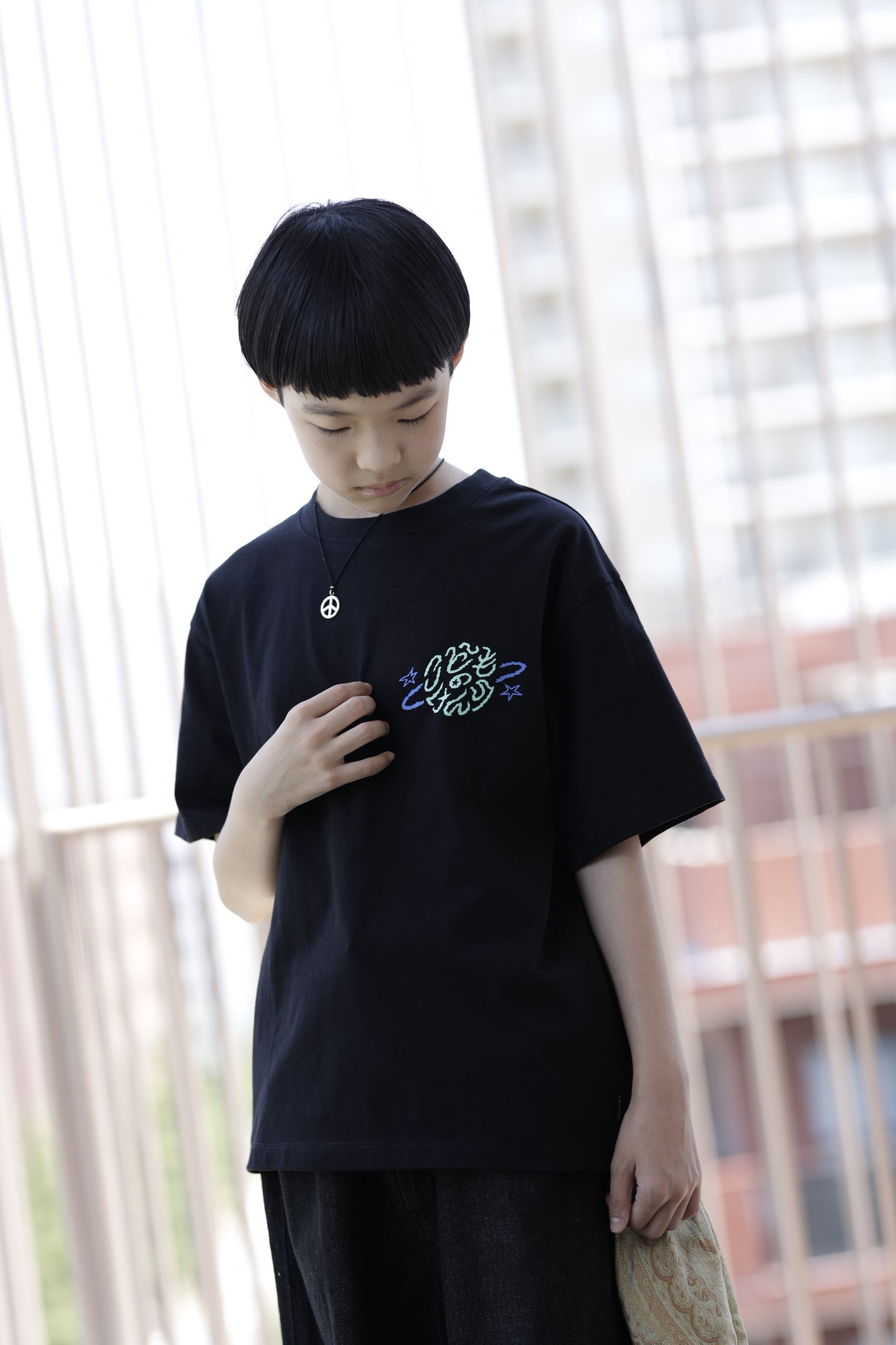 《環境配慮素材》*SUPER-KIKI コラボ*OG 子供の権利 TEE［145-175cm］