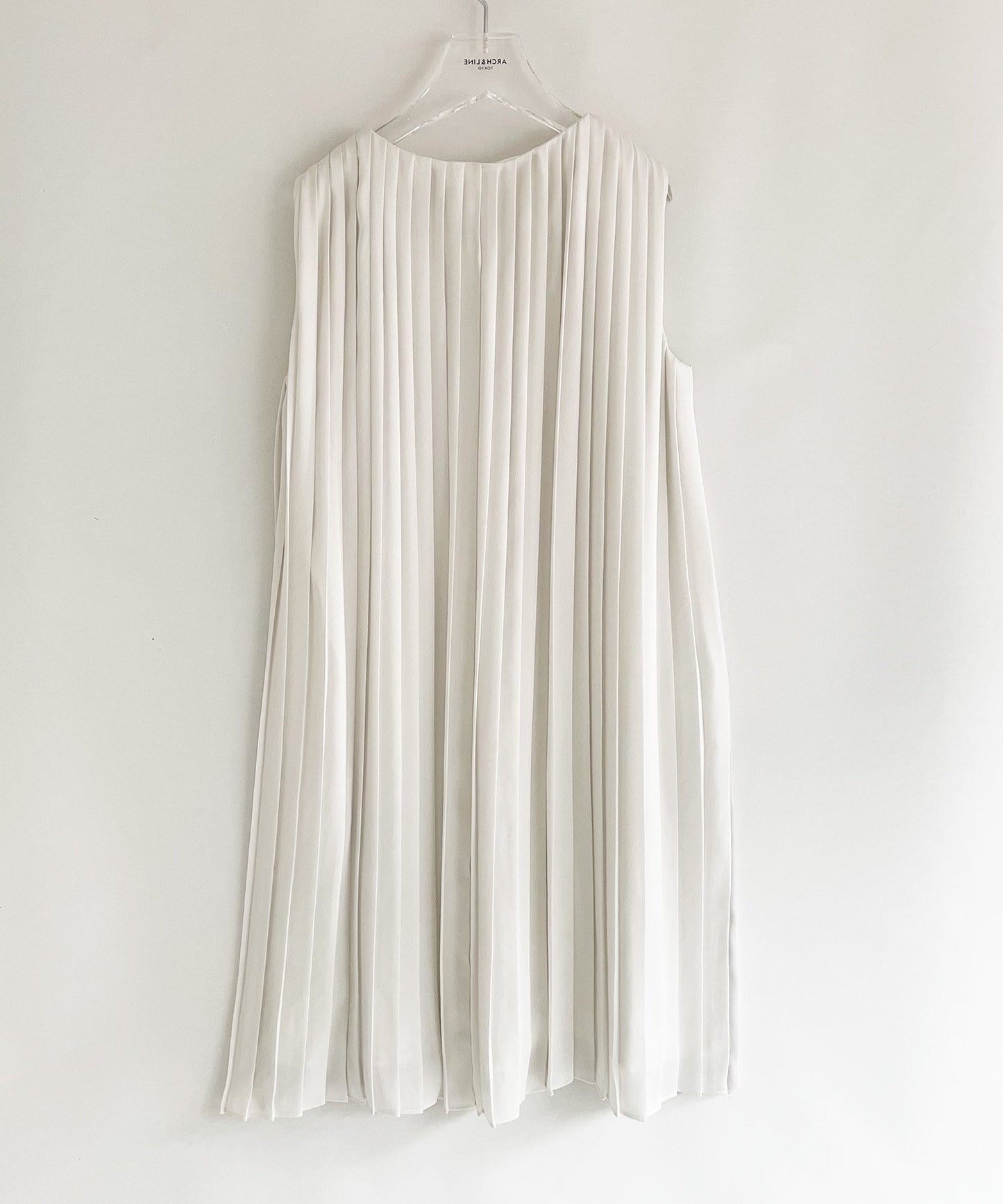 SLEEVELESS PLEATS DRESS フォーマル [145-165cm]