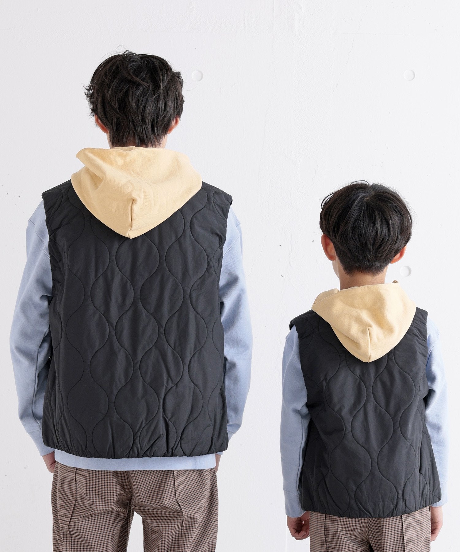 環境配慮素材》KAPOK REVERSIBLE VEST カポック スヌーディ付き 撥水