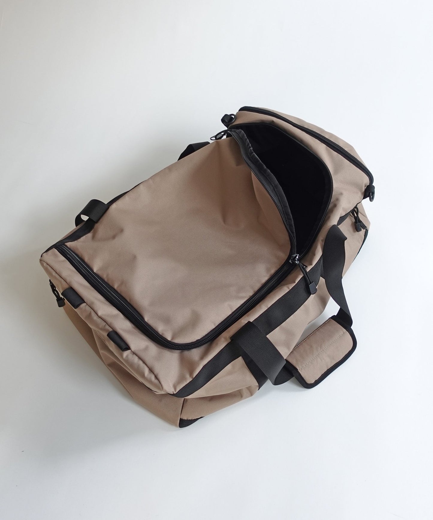 《Environmentally friendly materials》PLAYERS DUFFLE BAG 〈BEIGE〉 Club activities Forest school Camping [Capacity 50L]