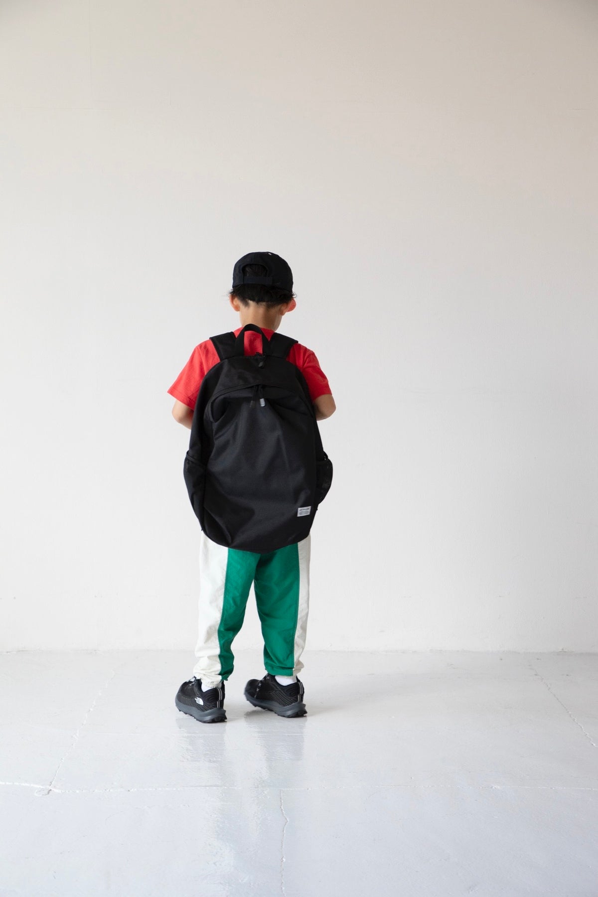 《環境配慮素材》EGG BAG MEGA  容量30L 通塾 レジャー リサイクルポリエステル［対象年齢8才～大人］