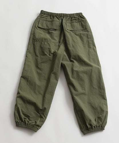 Re:NYLON HIKING PANTS 弱撥水 通年素材 リサイクルナイロン