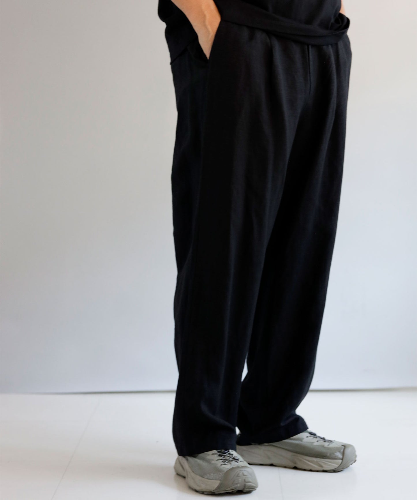 《環境配慮素材》Li/Ry CREW PANTS